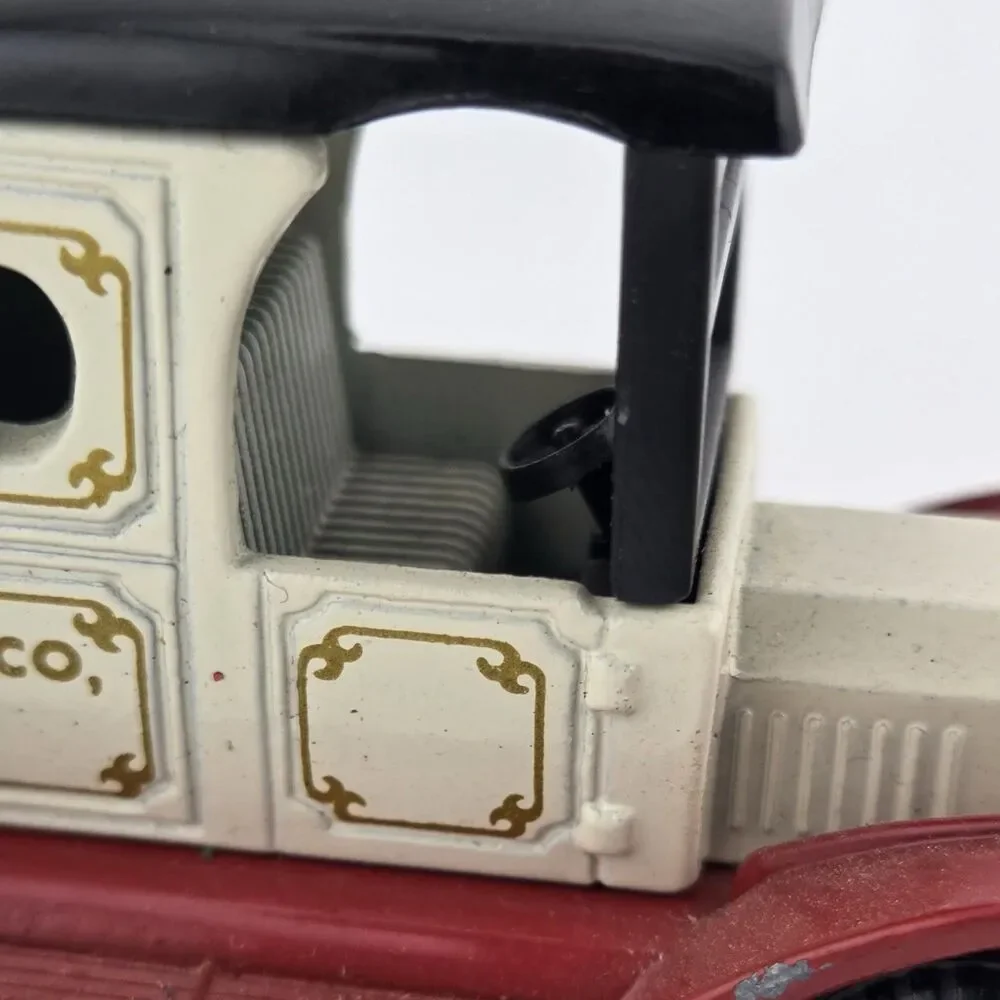 VNTG 1977 Tomy Tomica Type-T Ford Happy Home Bread No.F11-1 Diecast 1:60 Toy Car